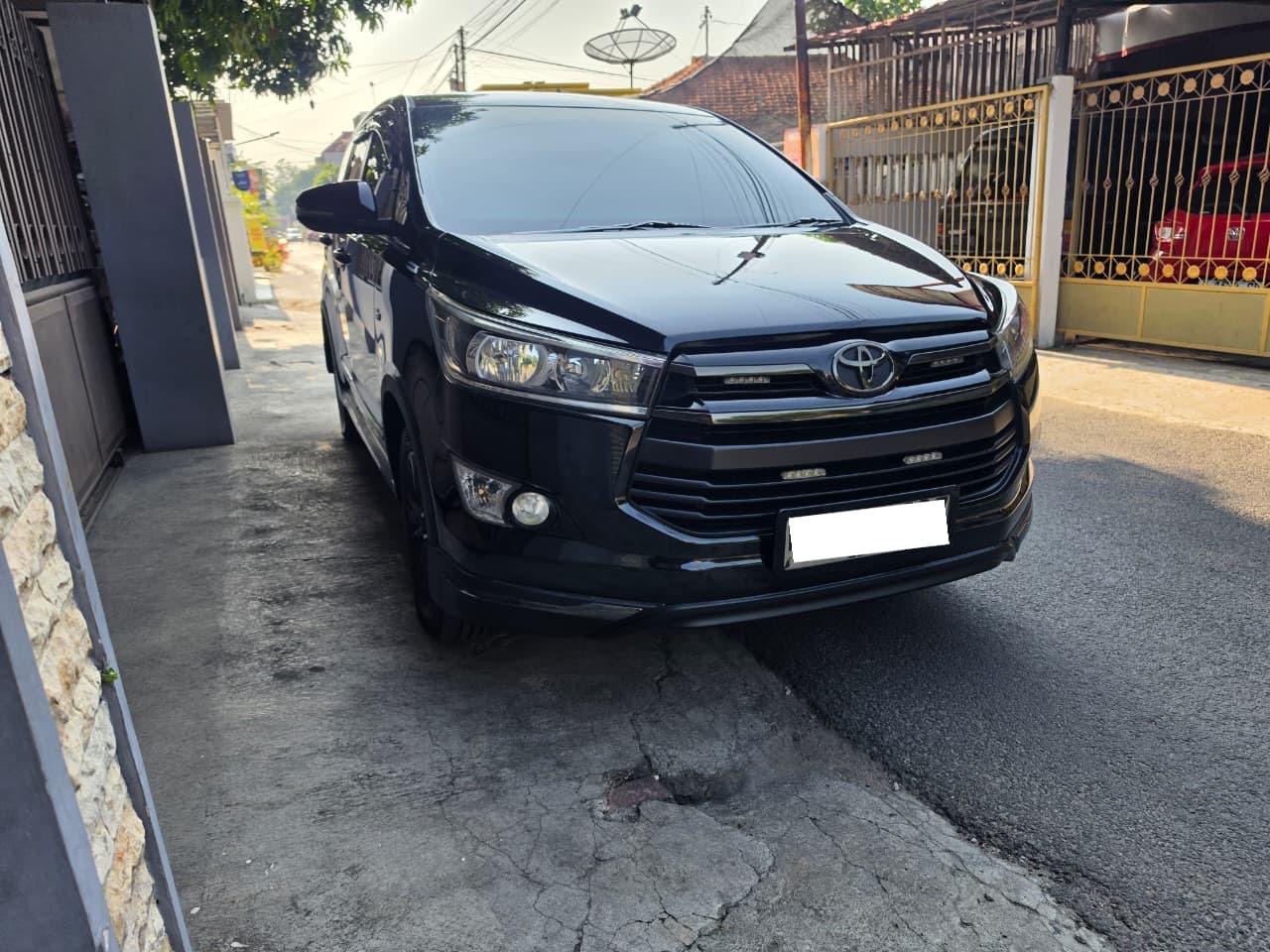 Toyota Kijang Reborn G At 2.0 2018