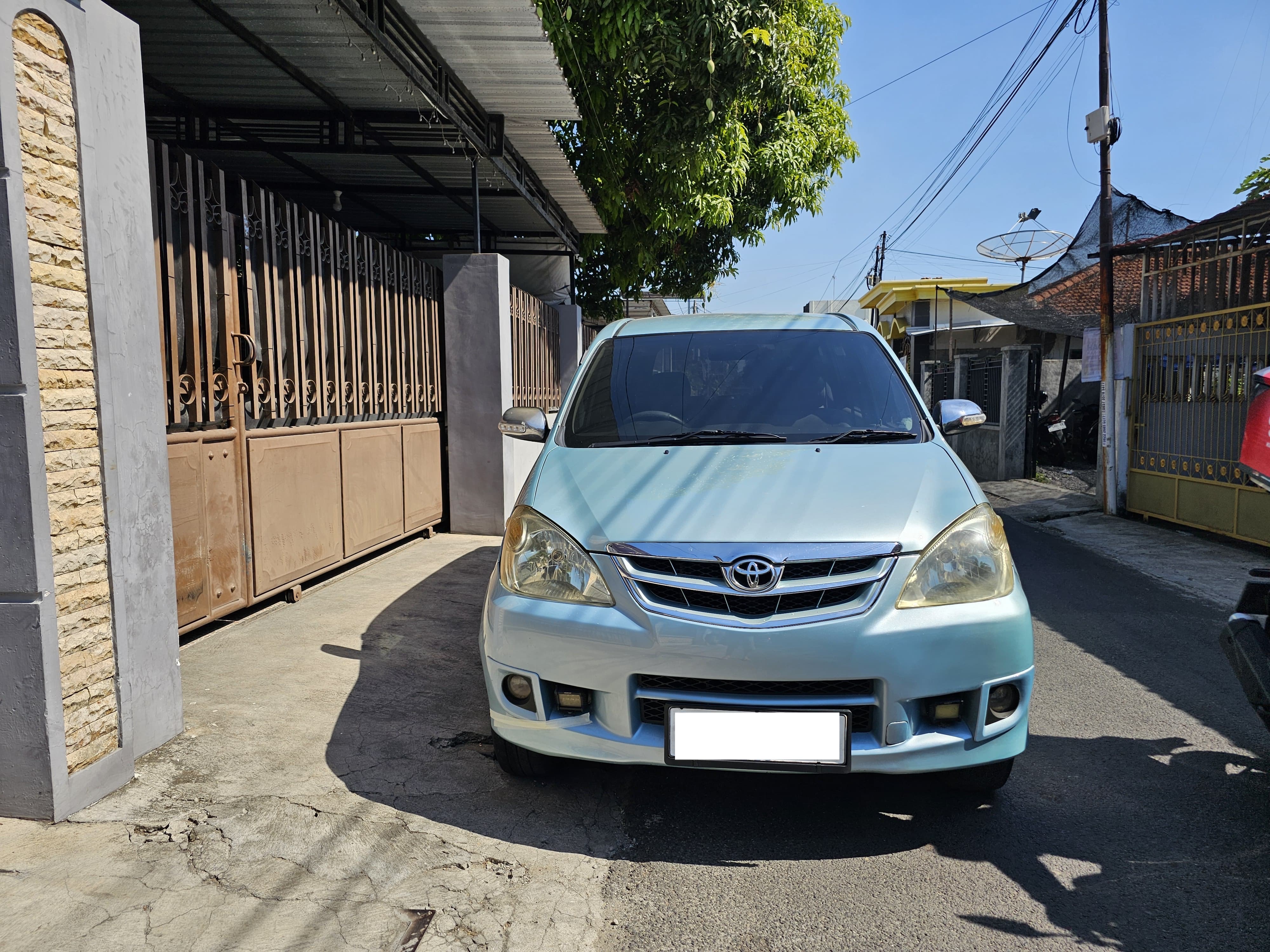 Toyota Avansa G 1.3 2012