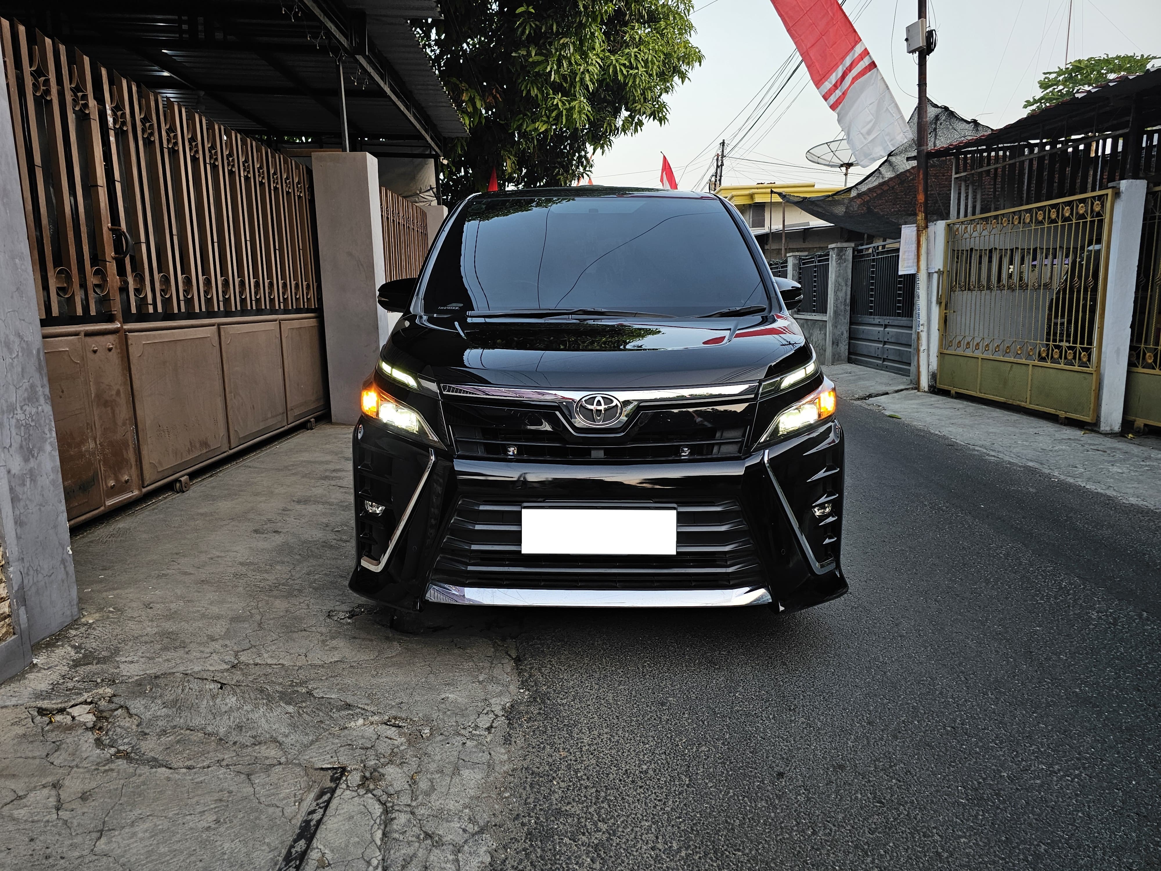 Toyota Voxy At 2021