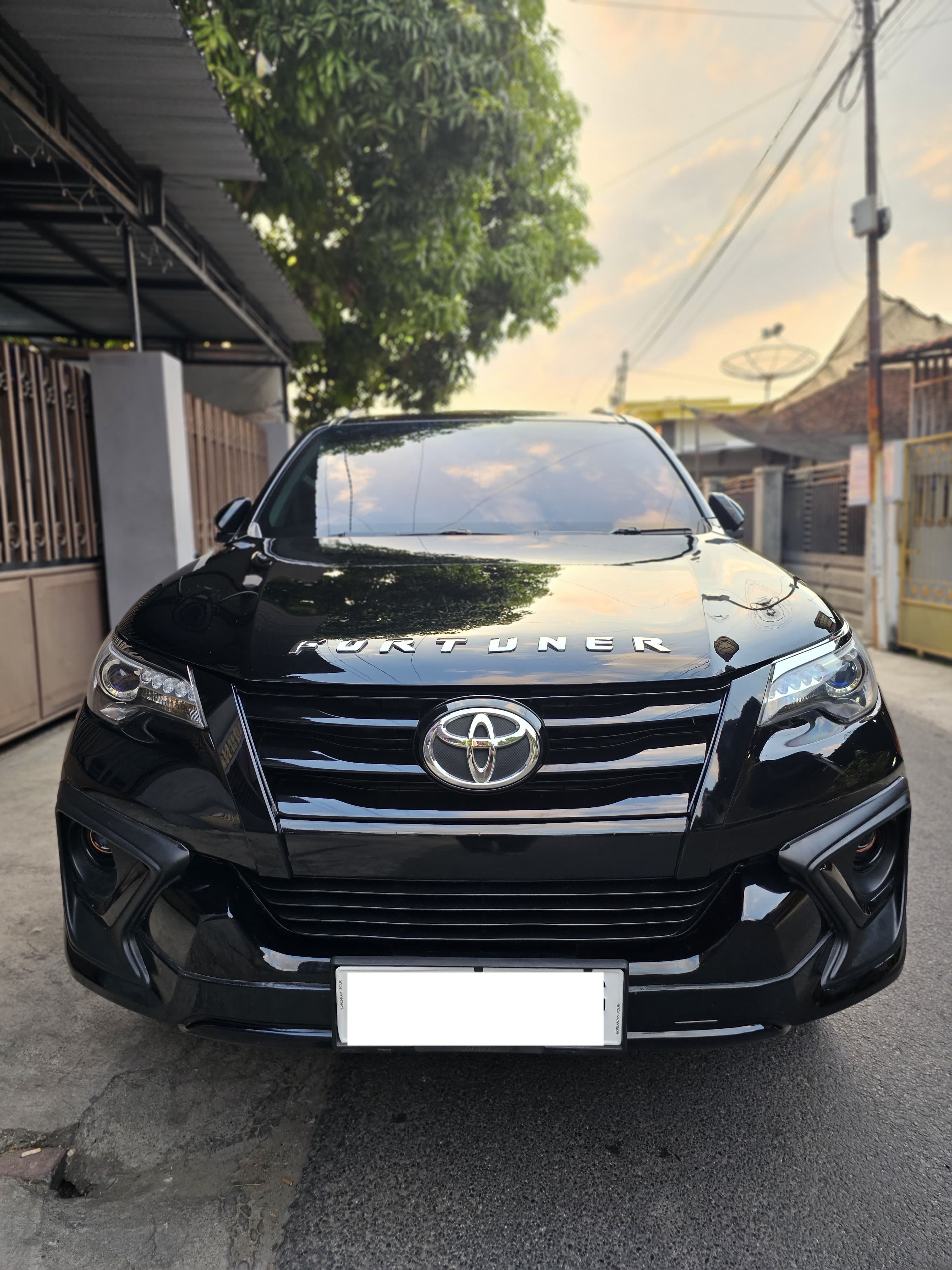 Toyota Fortuner Vrz Trd 4x2 2019 - Feranta Garage