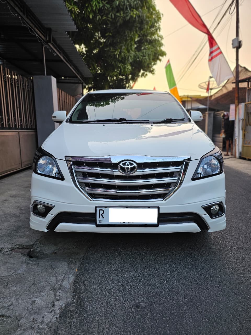 Toyota Innova New V Lux 2.0 At 2014